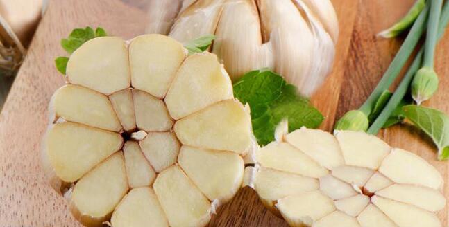 Are garlic supplements safe
