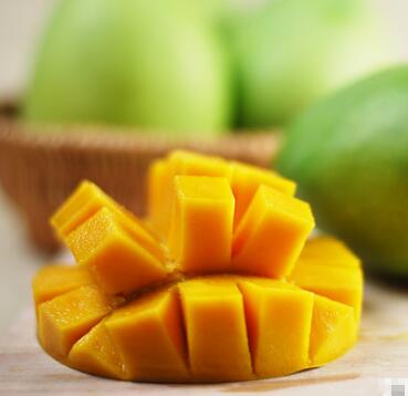 CAN DIABETICS EAT MANGOES